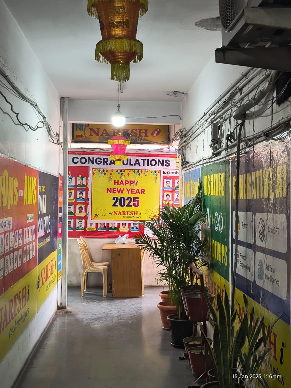 Naresh i Technologies Hyderabad: Courses Fees 2025