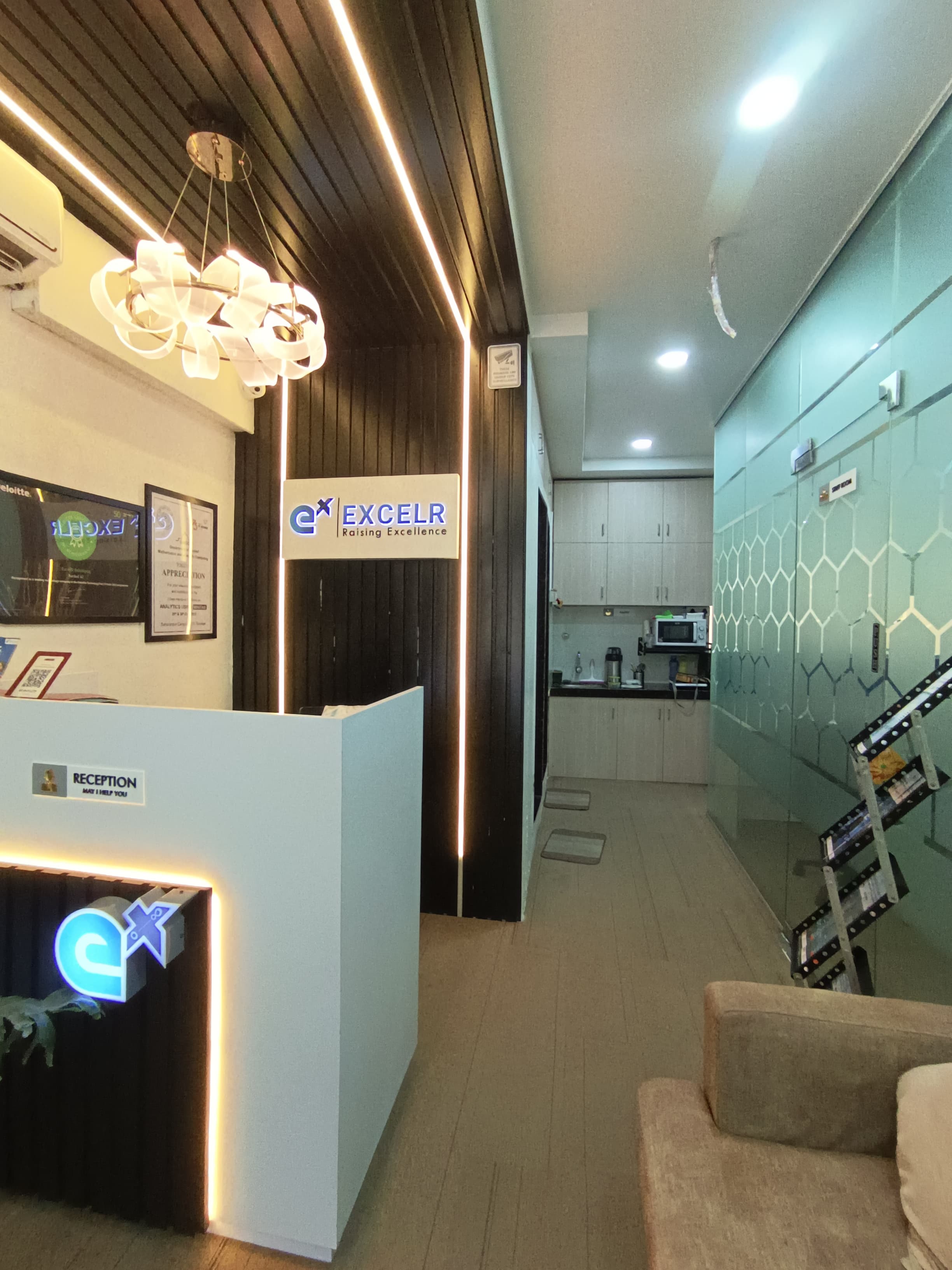 ExcelR ExcelR Andheri E photo 6