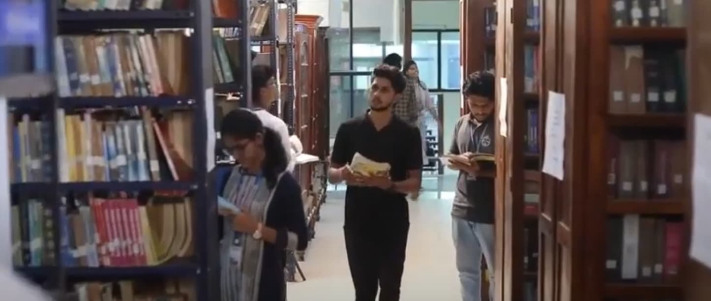 St. Aloysius College Library Image