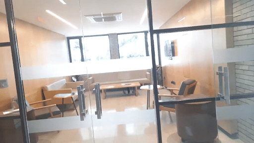 Jaipuria Institute of Management Lucknow, Faculty Seating Area