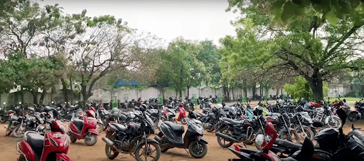 VelTech University Parking Area