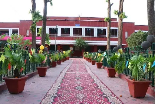 HANSRAJ HOSTEL