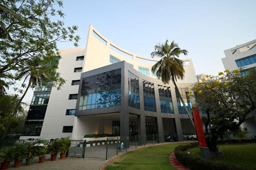 S-vyasa Global City campus