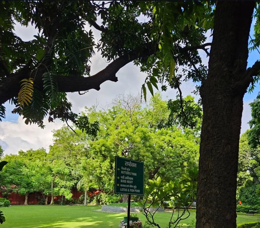 Hindu College Campus photo (17) by Hiralal Rulaniya