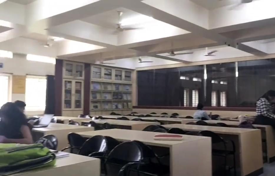 Bharati Vidyapeeth Deemed University Institute of Management Kolhapur Campus photo (3) by Vansh Bijwani