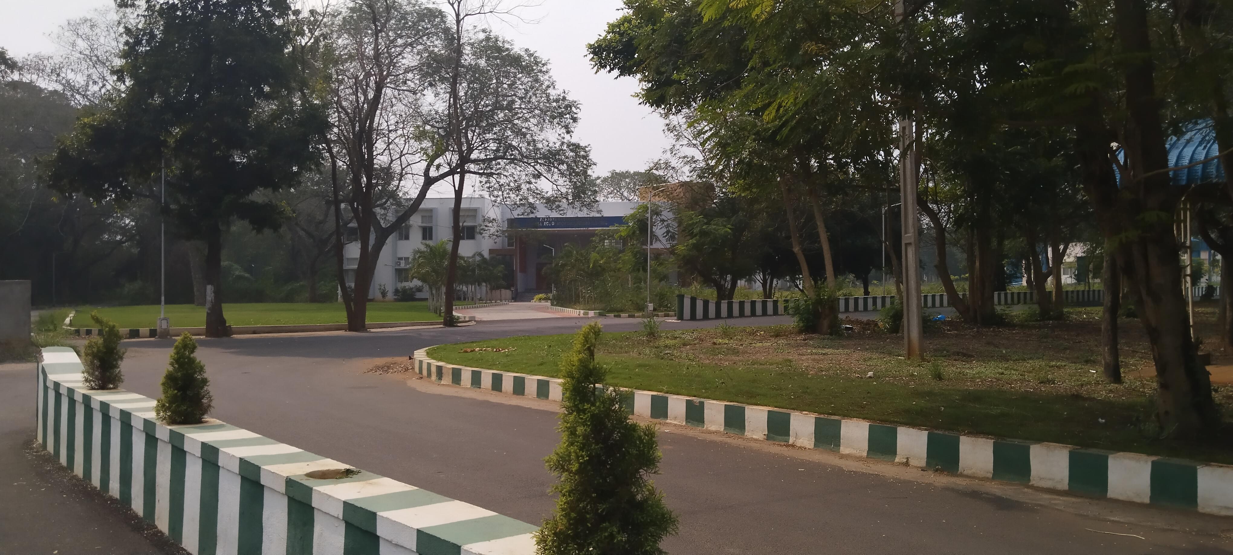 Acharya Nagarjuna University Guntur Campus photo (10) by Teppala Abhilash