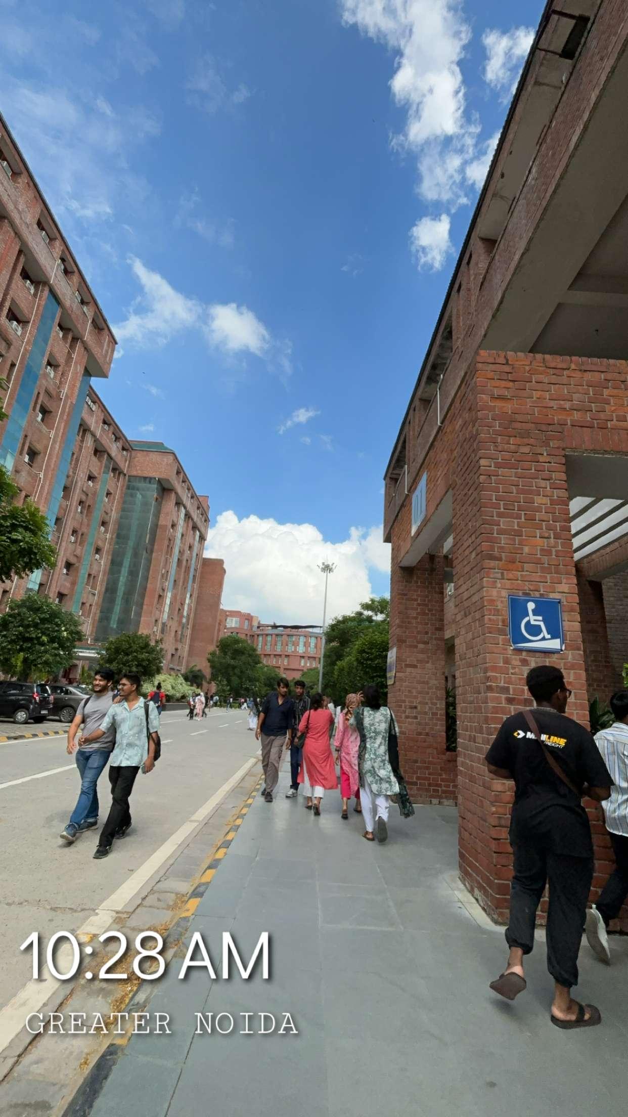 Sharda University Campus photo 5