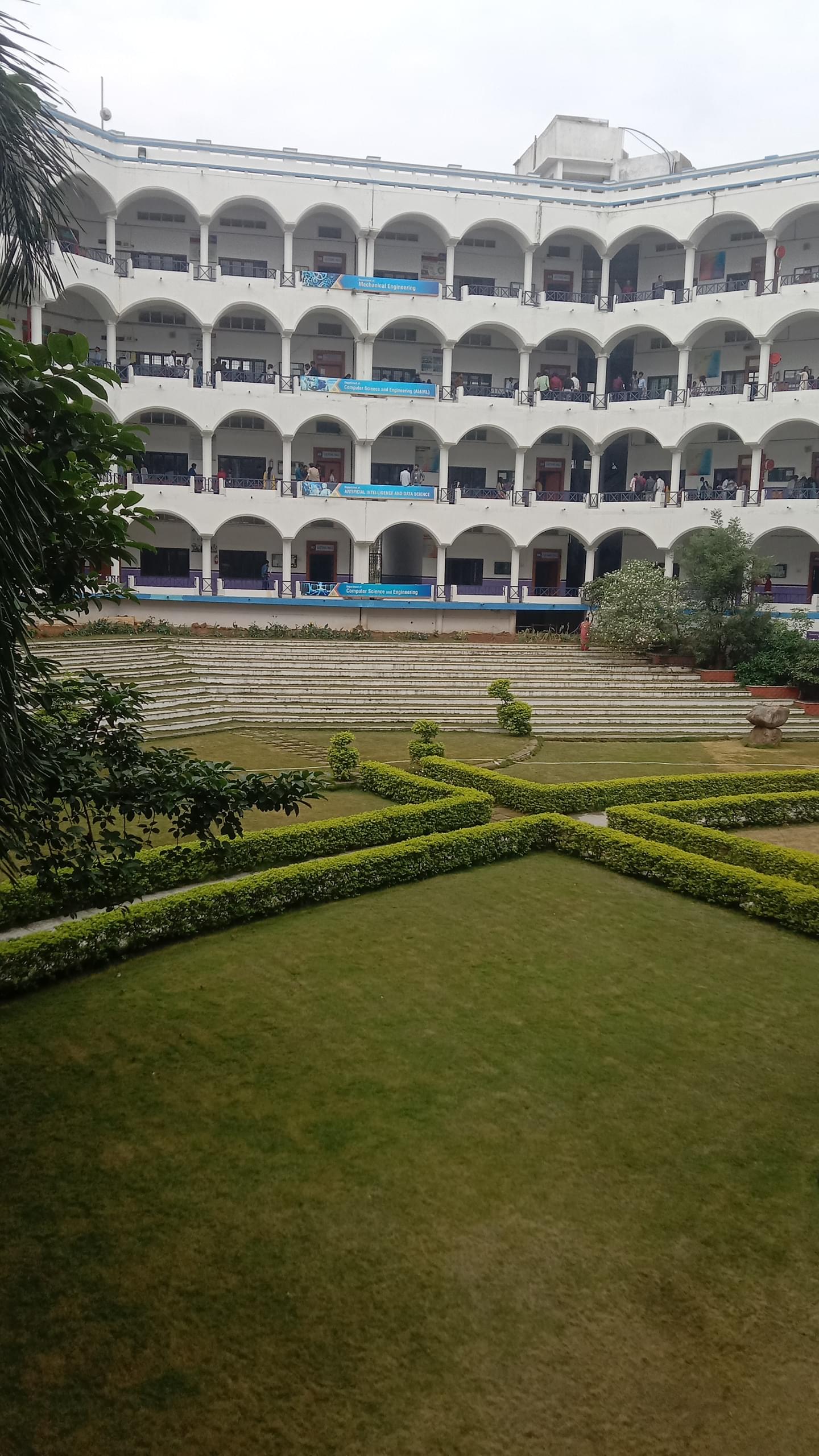 Vignan Institute of Technology & Science Hyderabad Campus photo 4