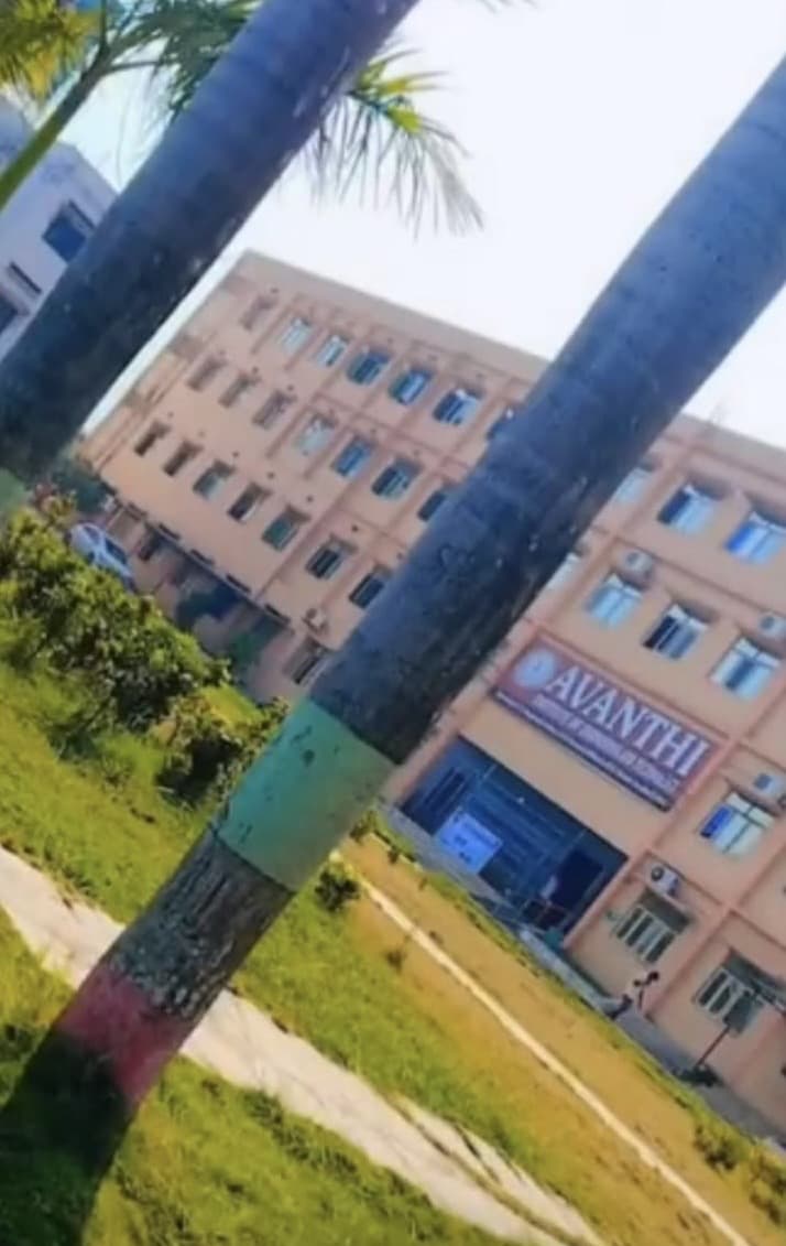 JNTUK Infrastructure & Academic Building photo (15) by R V Subbarao