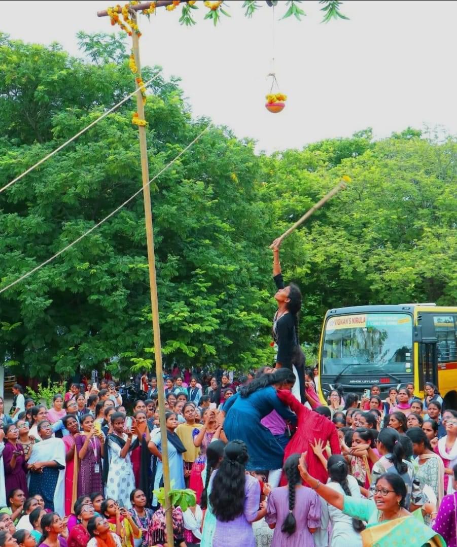 Vignan's Nirula Institute of Technology and Science for Women Guntur Events photo (10) by noorbashaayesha