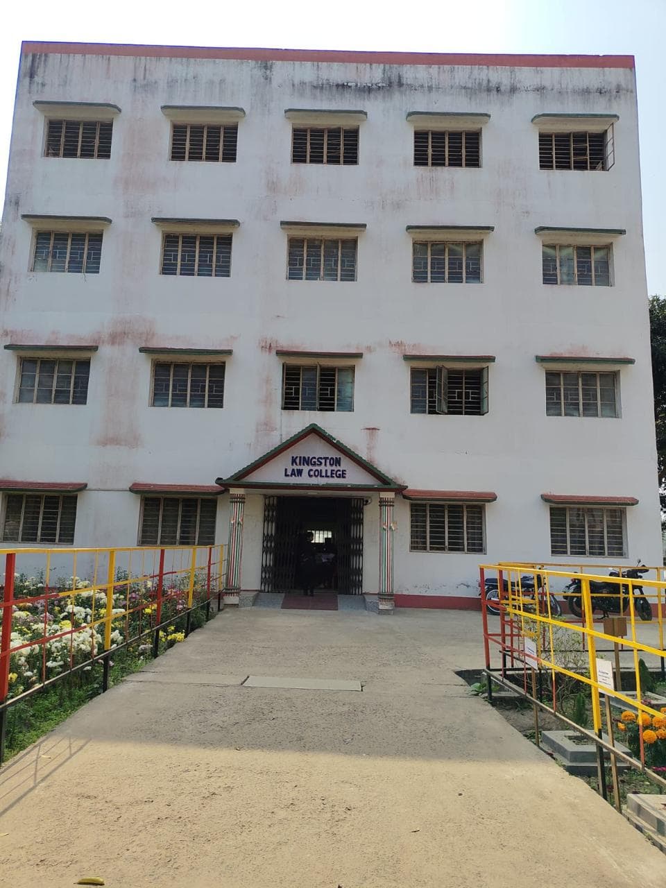 Kingston Law College Kolkata Campus photo (12) by Aritra Das