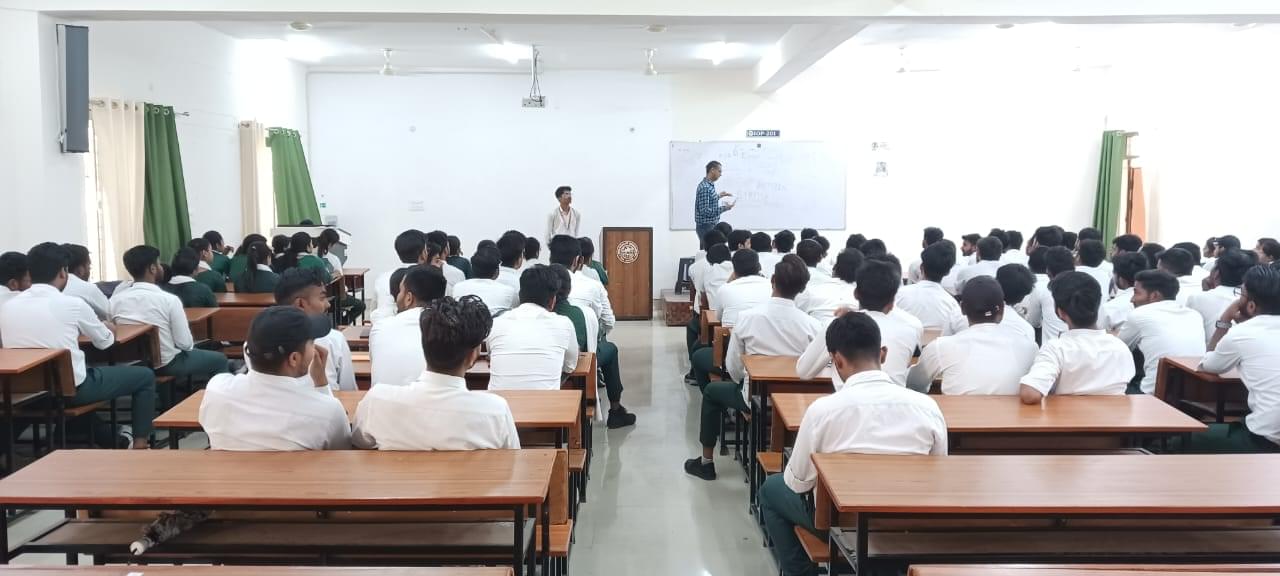 Bundelkhand University Jhansi Infrastructure & Academic Building photo (20) by Neha Jha