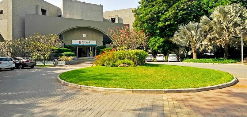 Nirma University Ahmedabad Infrastructure & Academic Building photo (3) by Yasha Bardiya