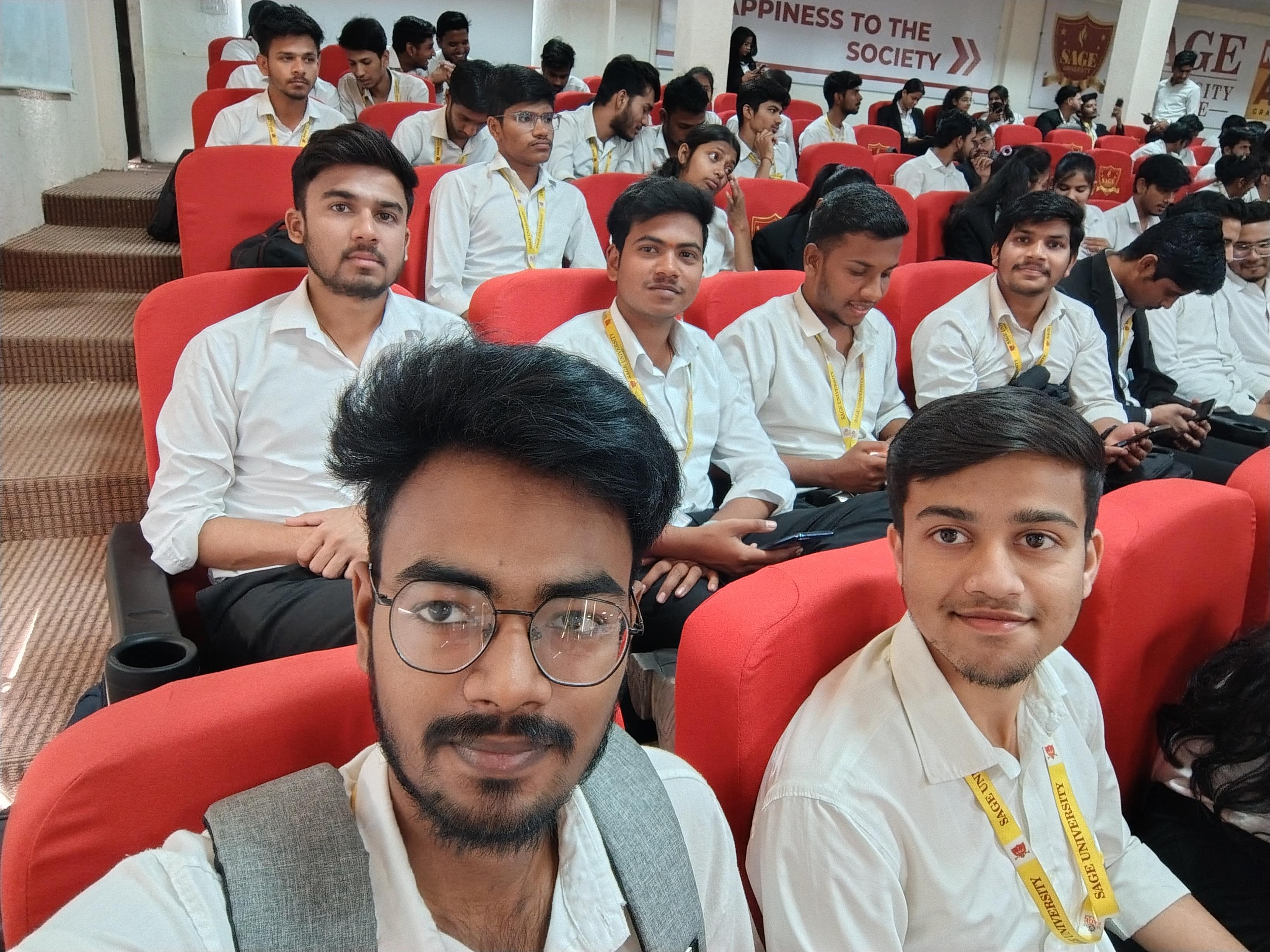 SAGE University Indore Courses Fees 2025 SAGE University Indore Courses Fees 2025