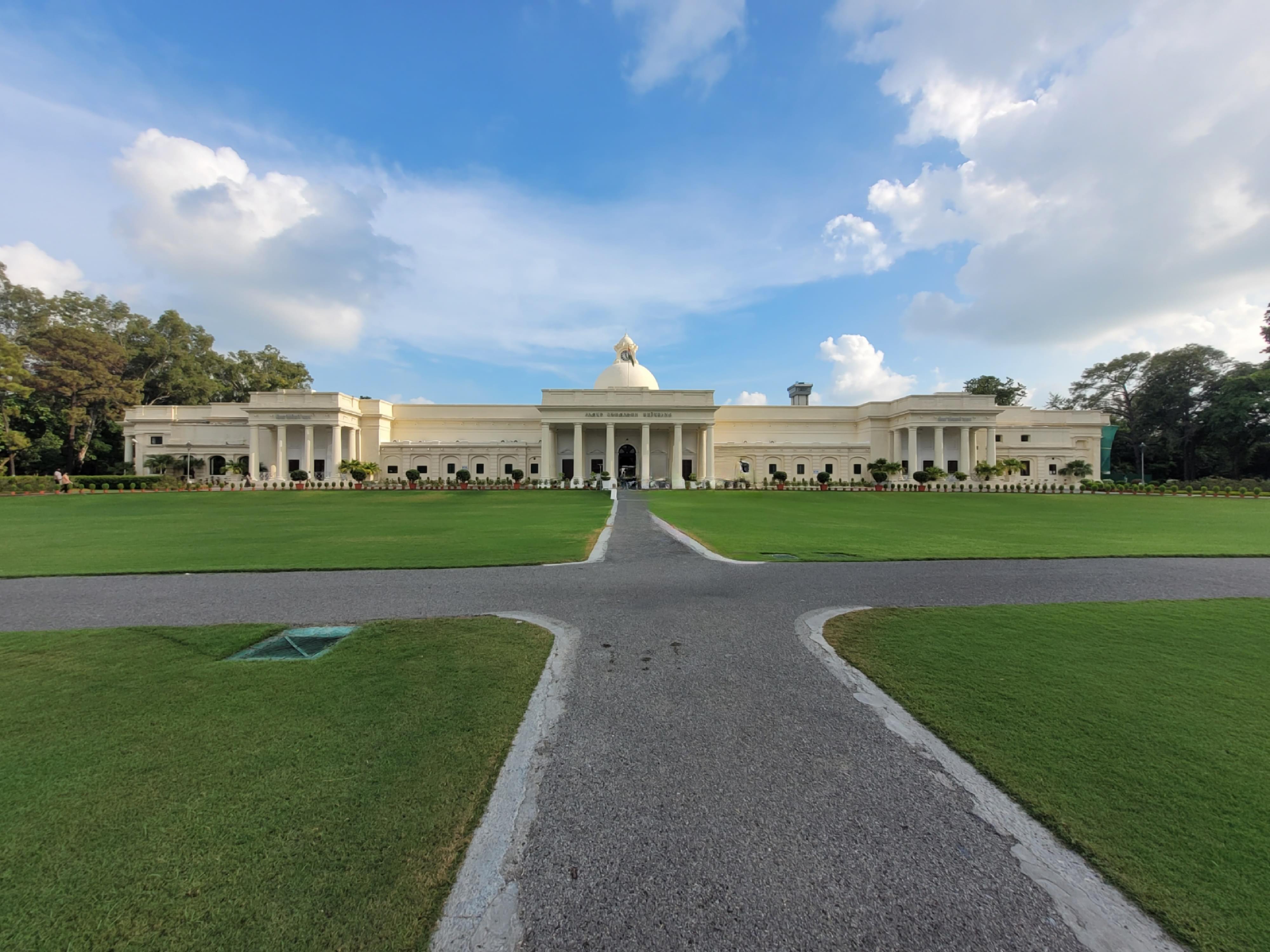 IIT Roorkee Infrastructure & Academic Building photo (5) by Tanish Mangla