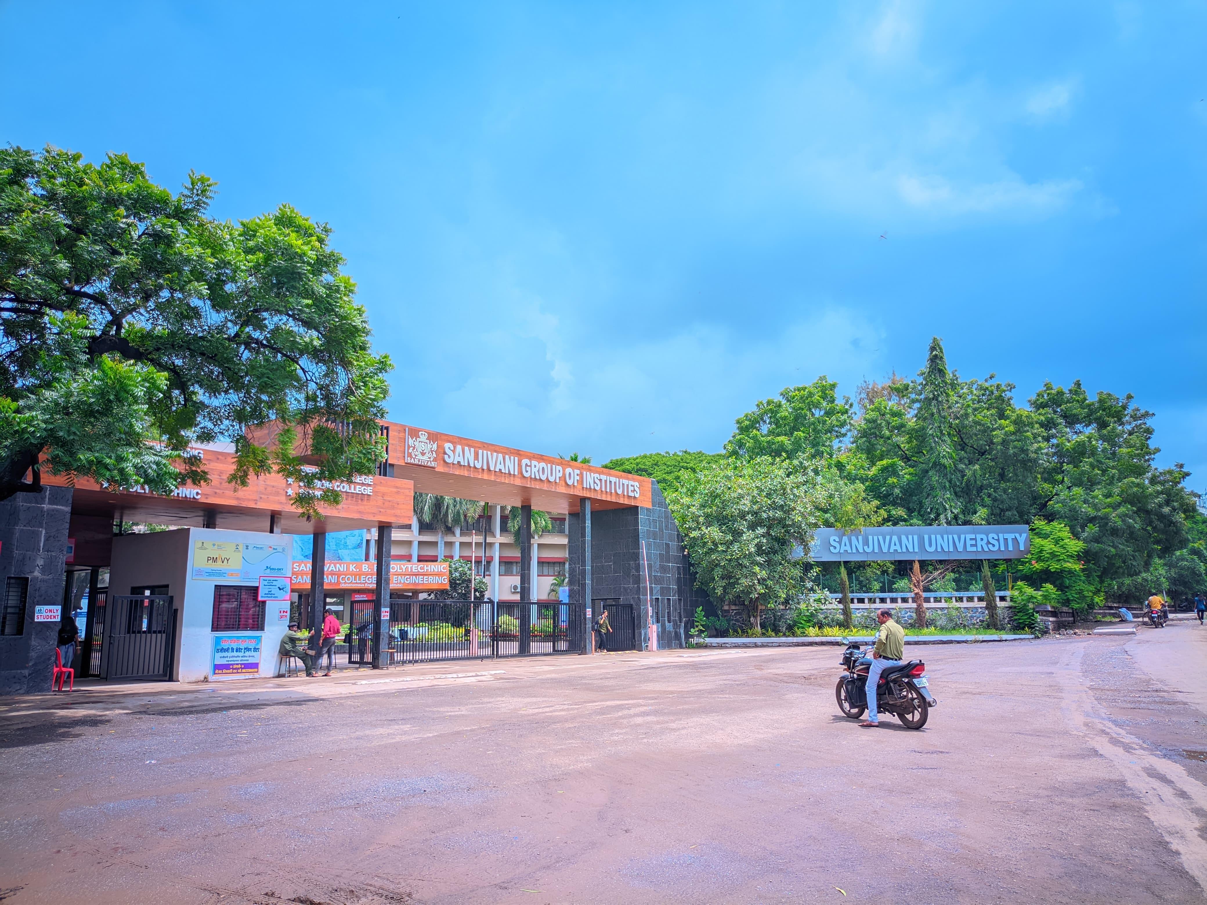 Sanjivani University Ahmednagar Infrastructure & Academic Building photo (1) by Kartik Chavan