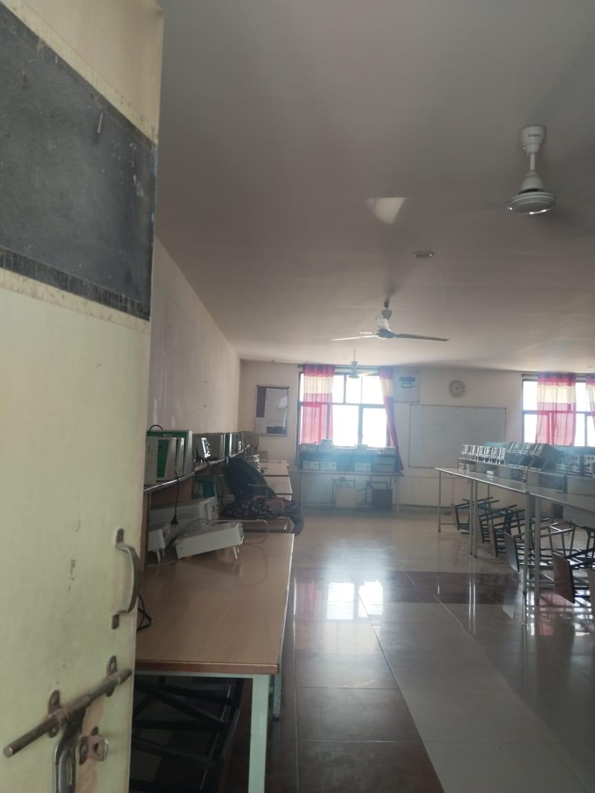 CMR Technical Campus Hyderabad Infrastructure & Academic Building photo (9) by Akshaya Vollala