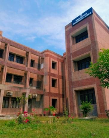 University of Lucknow Campus photo (3) by Deepesh Kishore