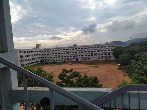 Andhra University Visakhapatnam Infrastructure & Academic Building photo 2