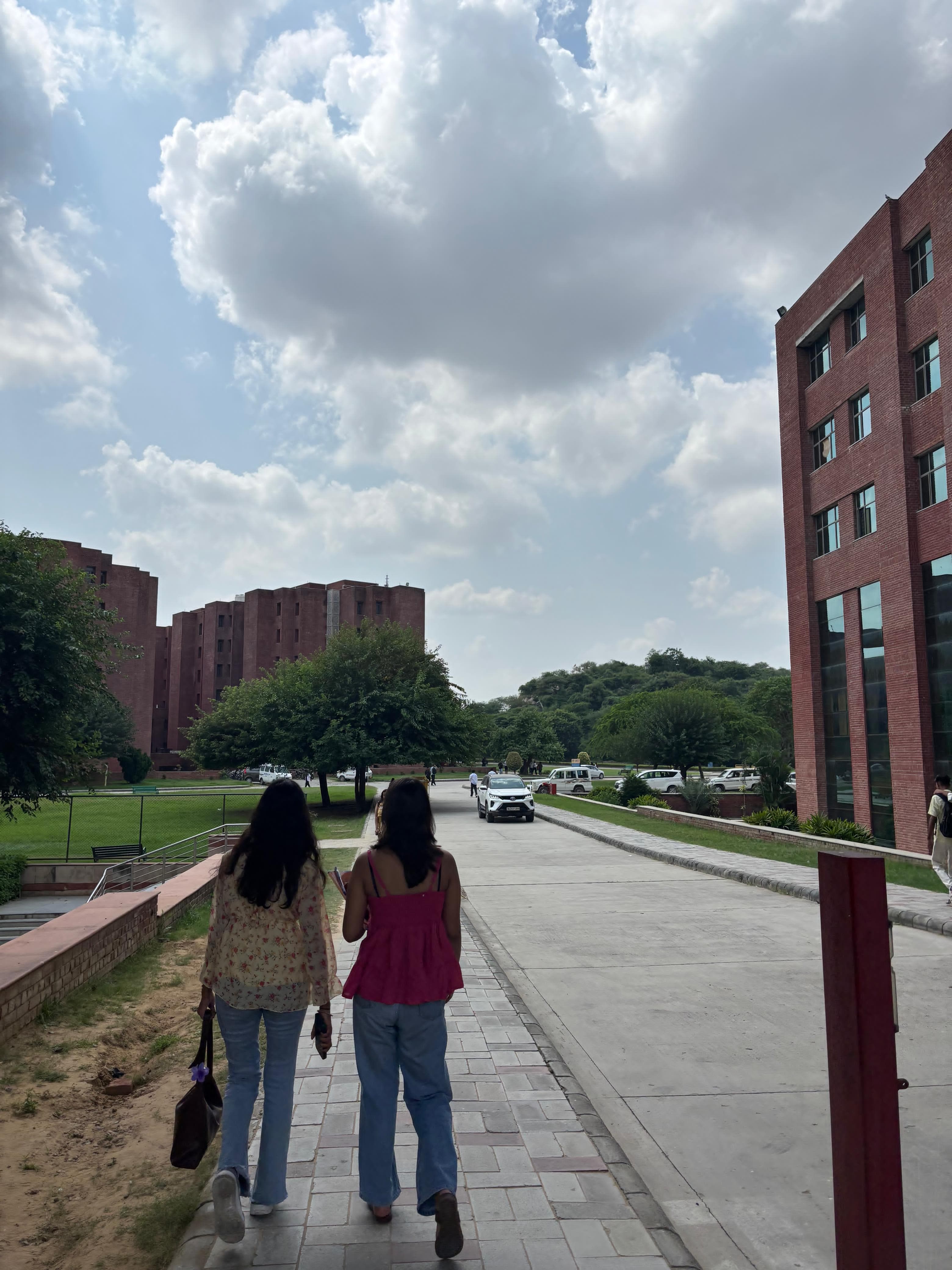 Amity University Gurgaon Campus photo 2