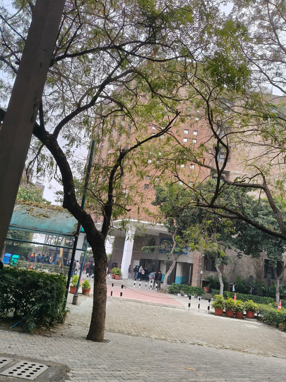 LPU Infrastructure & Academic Building photo 2