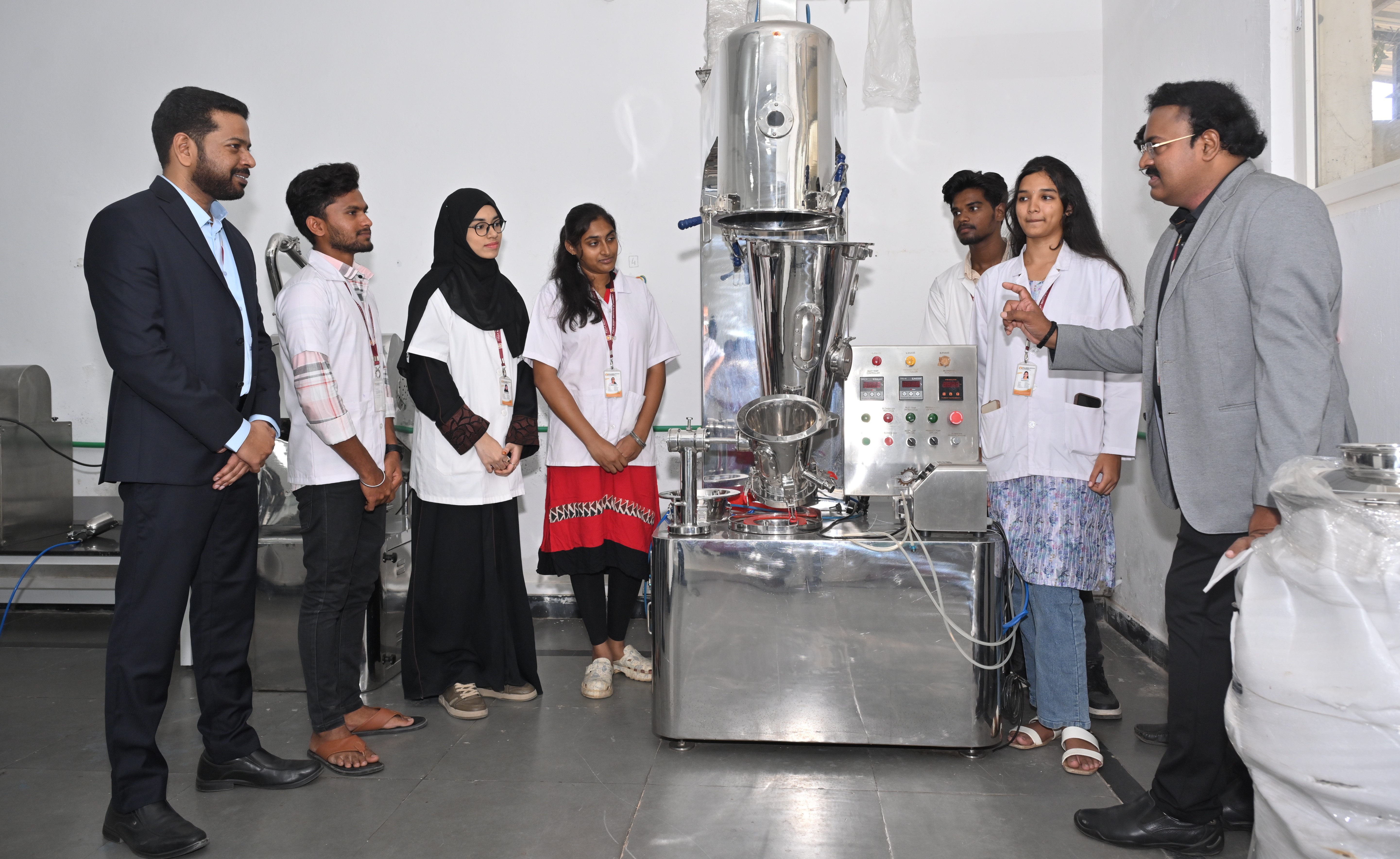 Pulla Reddy Institute of Pharmacy Hyderabad Facilities & Labs photo (2) by udit joshi
