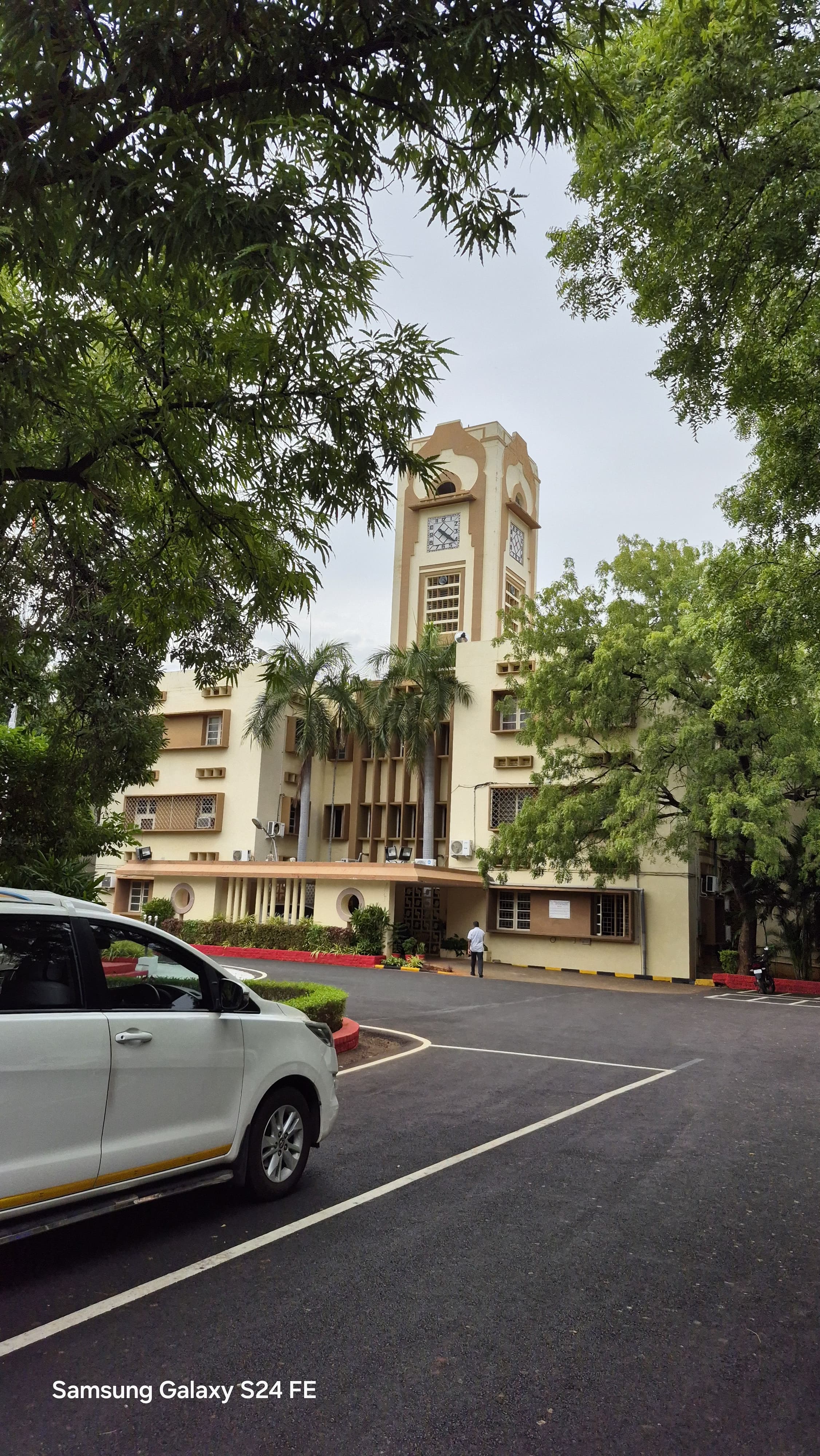 NIT Trichy Campus photo (15) by Mirnal Tyagi