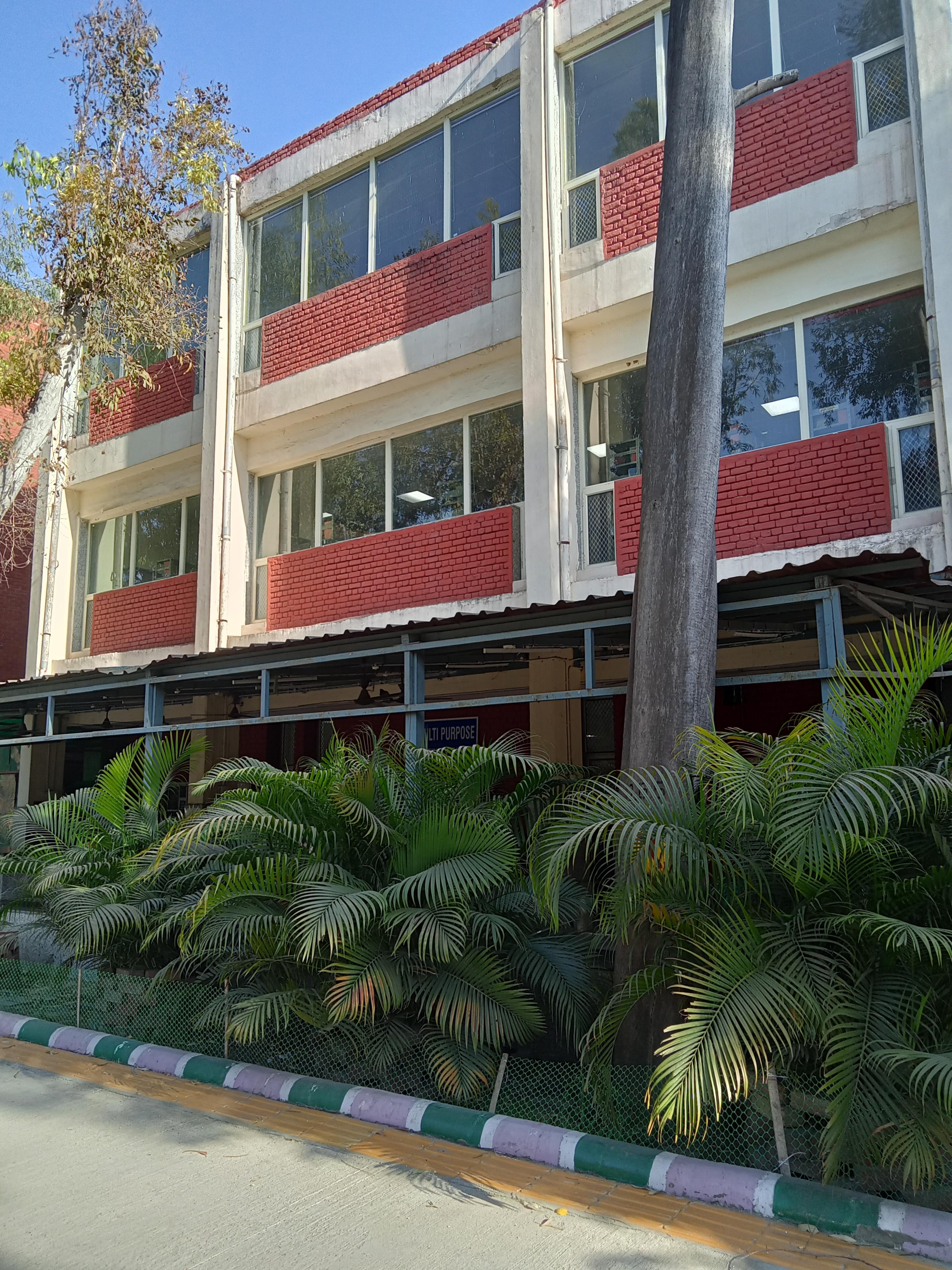 Lakshmibai College General photo 7