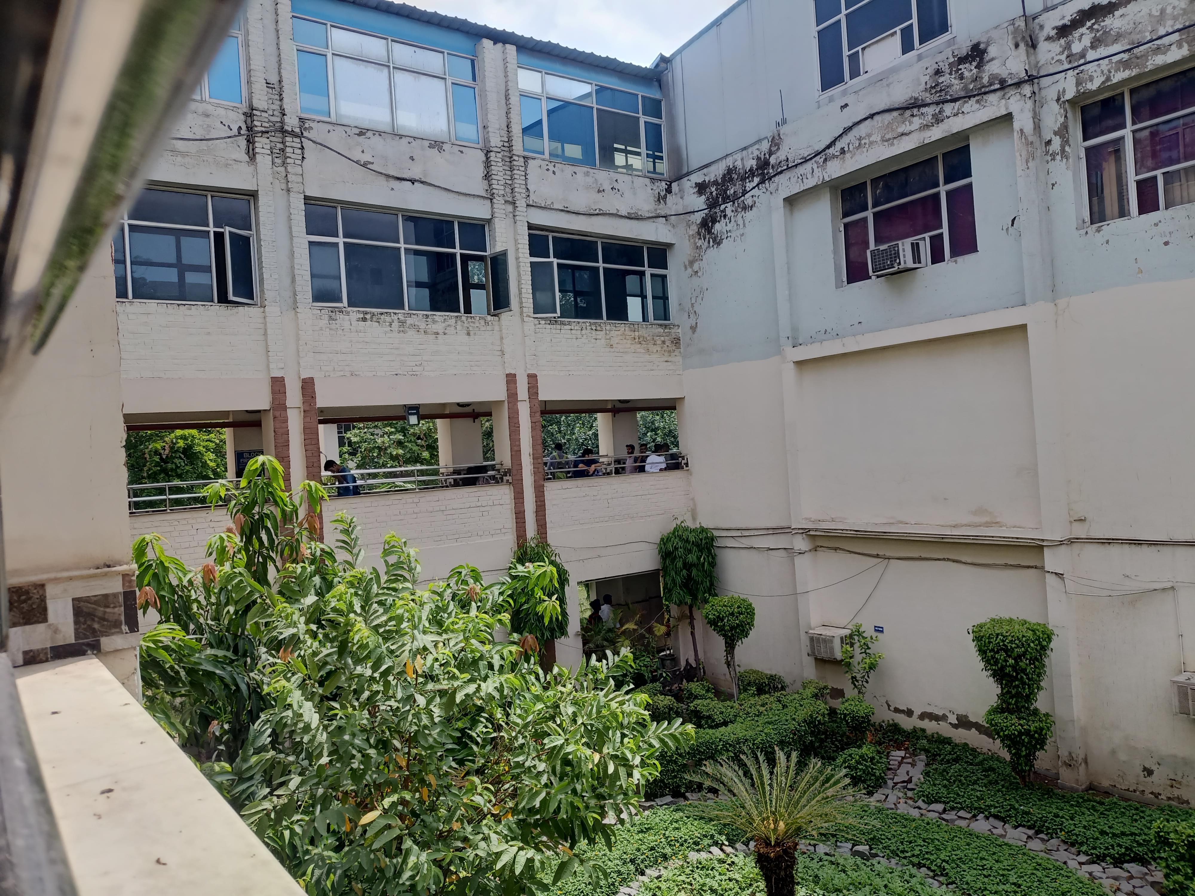 DAV Centenary College Faridabad General photo (13) by Amit Rana