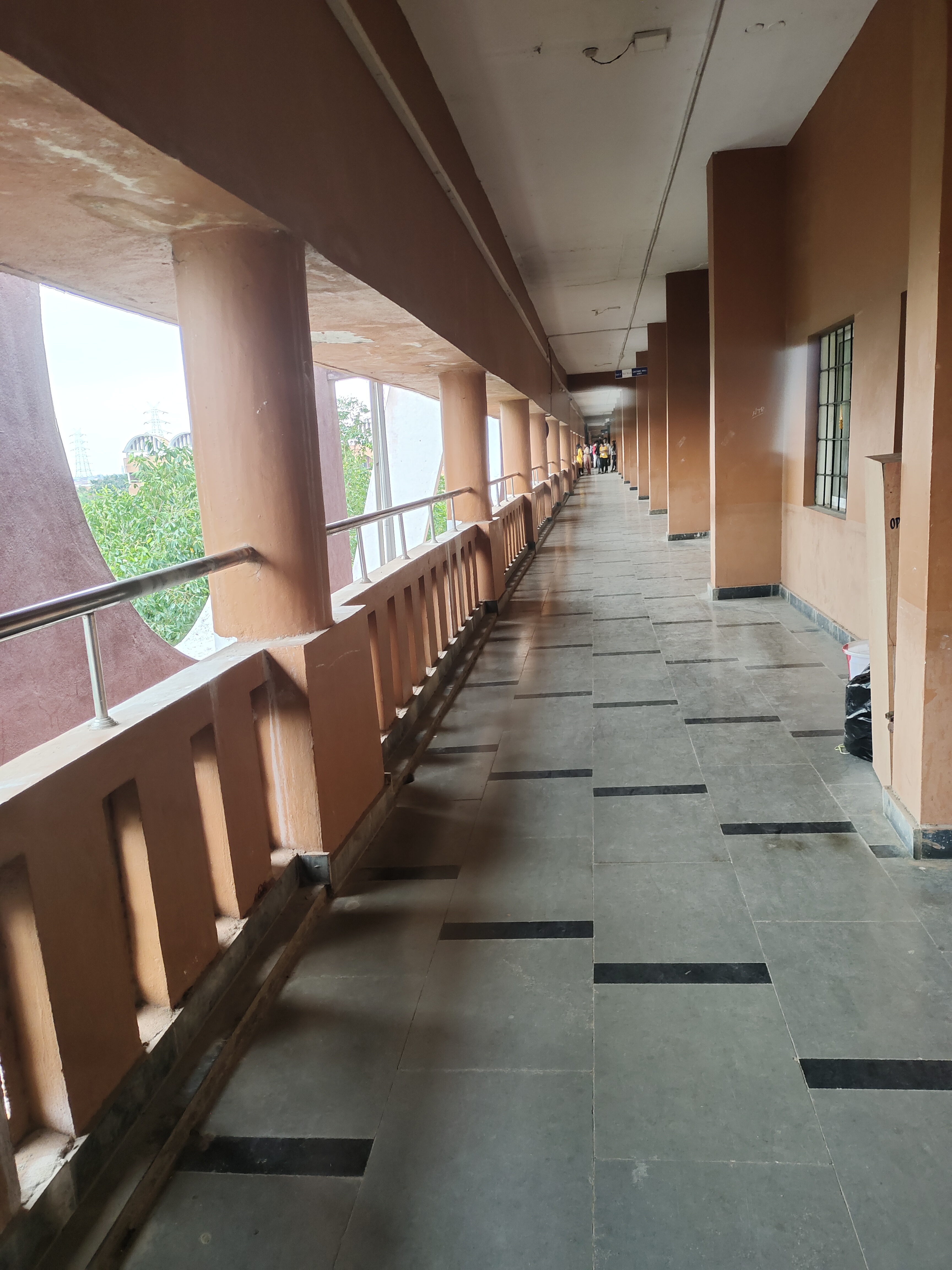 Vel Tech Multi Tech Dr. Rangarajan Dr. Sakunthala Engineering College Chennai Infrastructure & Academic Building photo (4) by Sudarshan Yeruva