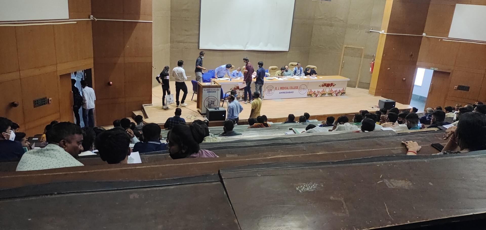 B. J. Medical College Ahmedabad Infrastructure & Academic Building photo 4