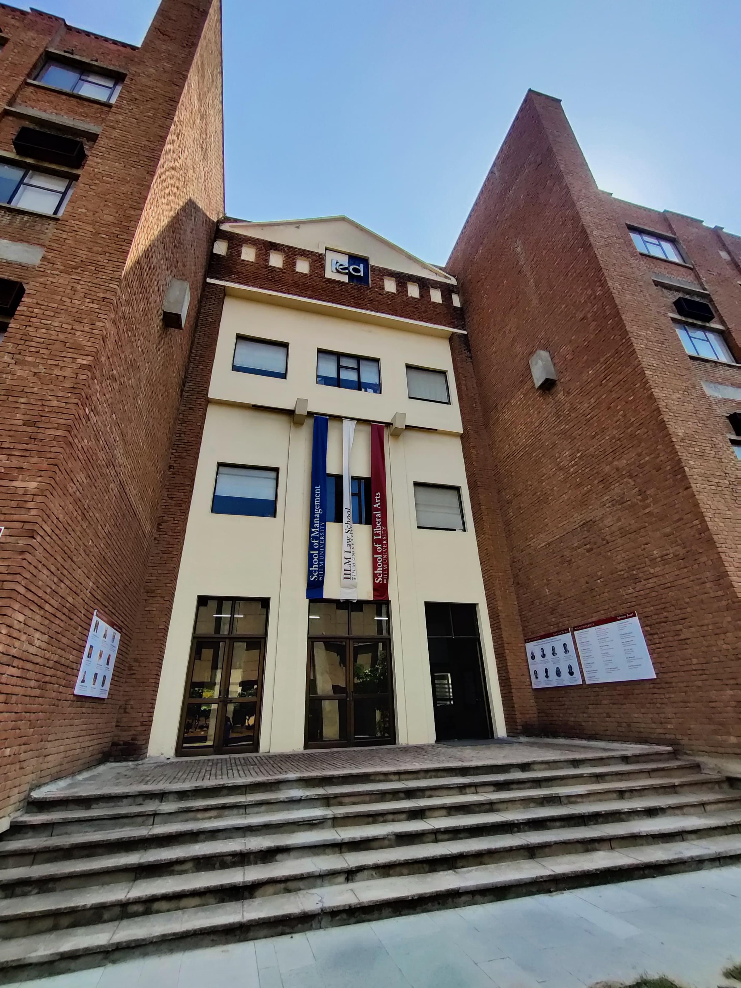 IILM University Gurgaon Infrastructure & Academic Building photo (9) by VIKRAM TOMAR