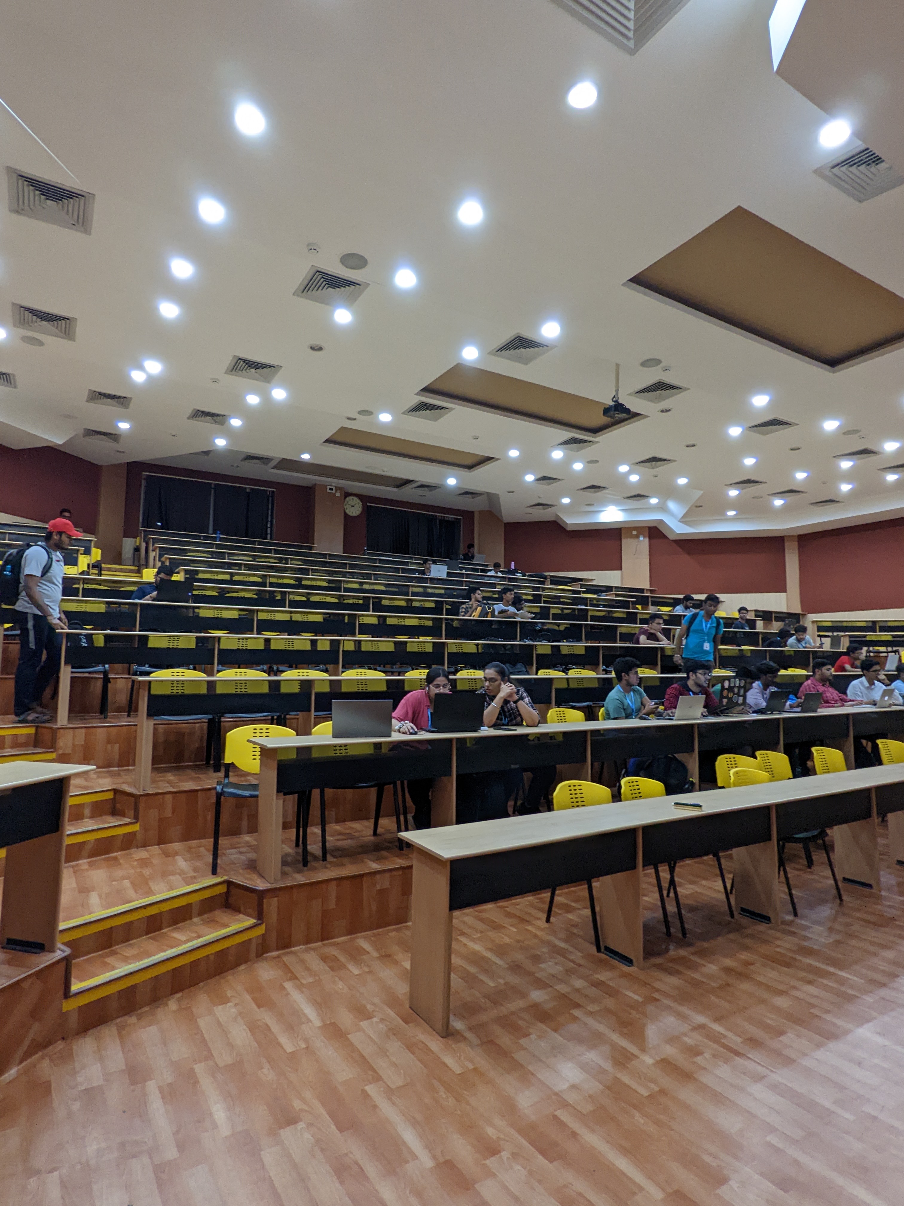 VIT Vellore Reviews on Placements, Faculty and Facilities