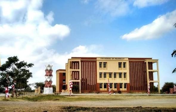 ITM SLS Baroda University General photo 2