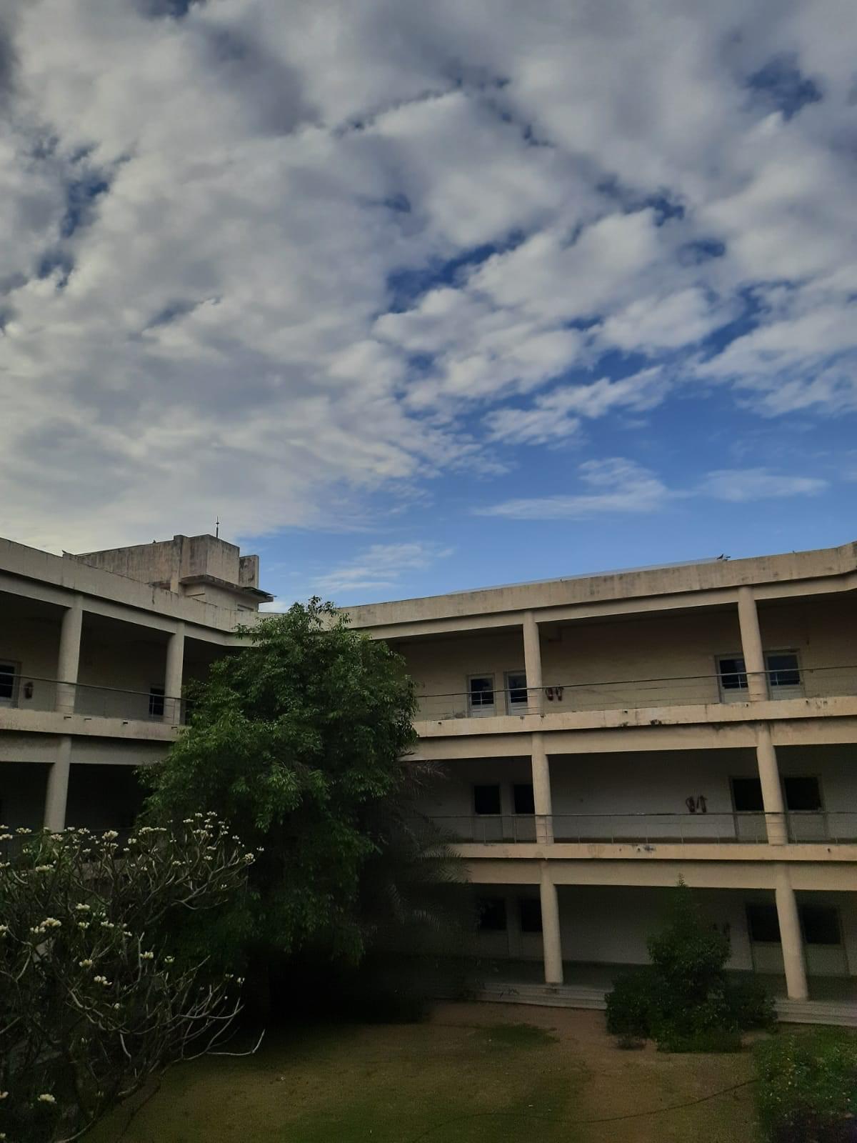 Dhirubhai Ambani Iict Gandhinagar College4u In