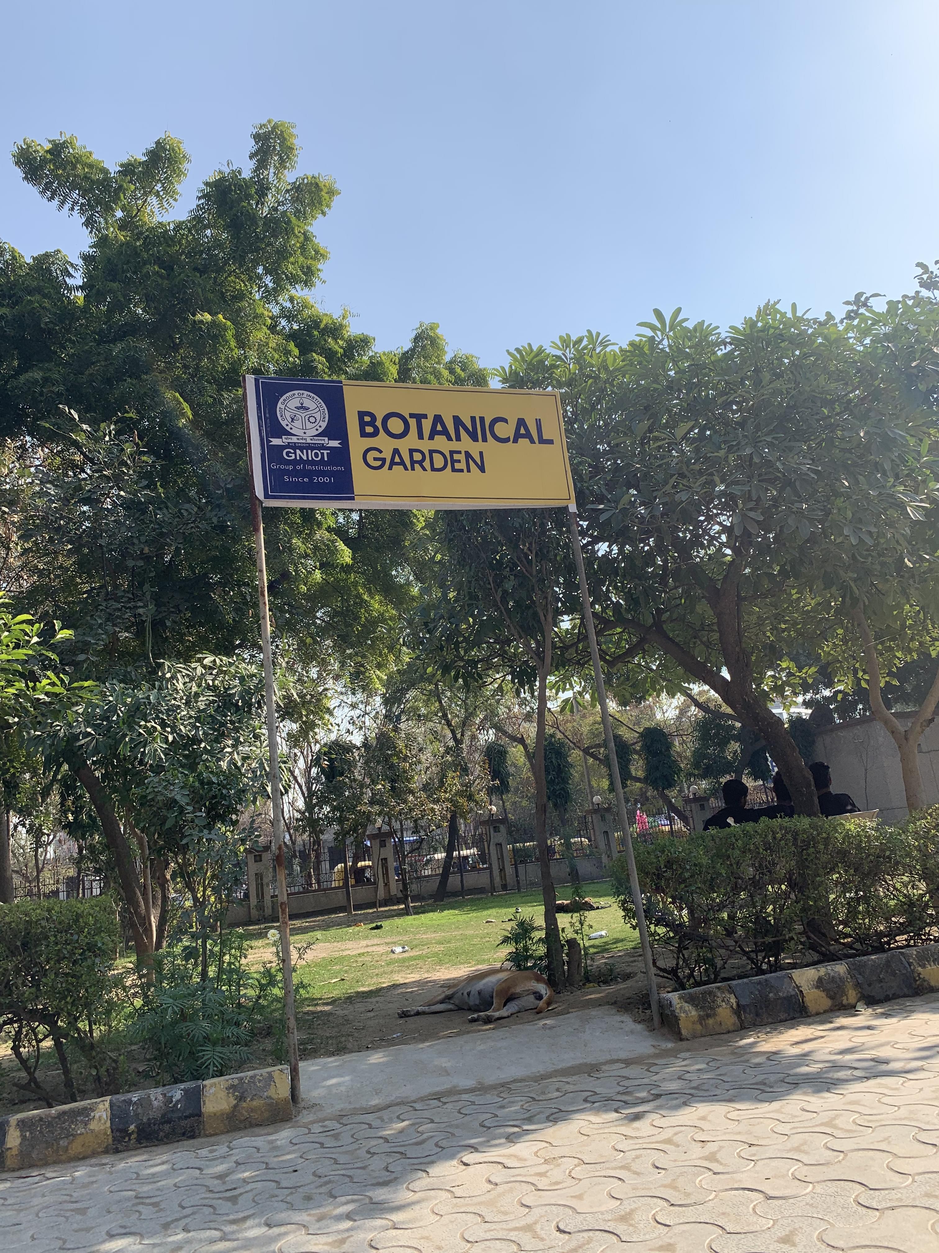 Greater Noida Institute of Technology (Engineering Institute) Infrastructure & Academic Building photo 3