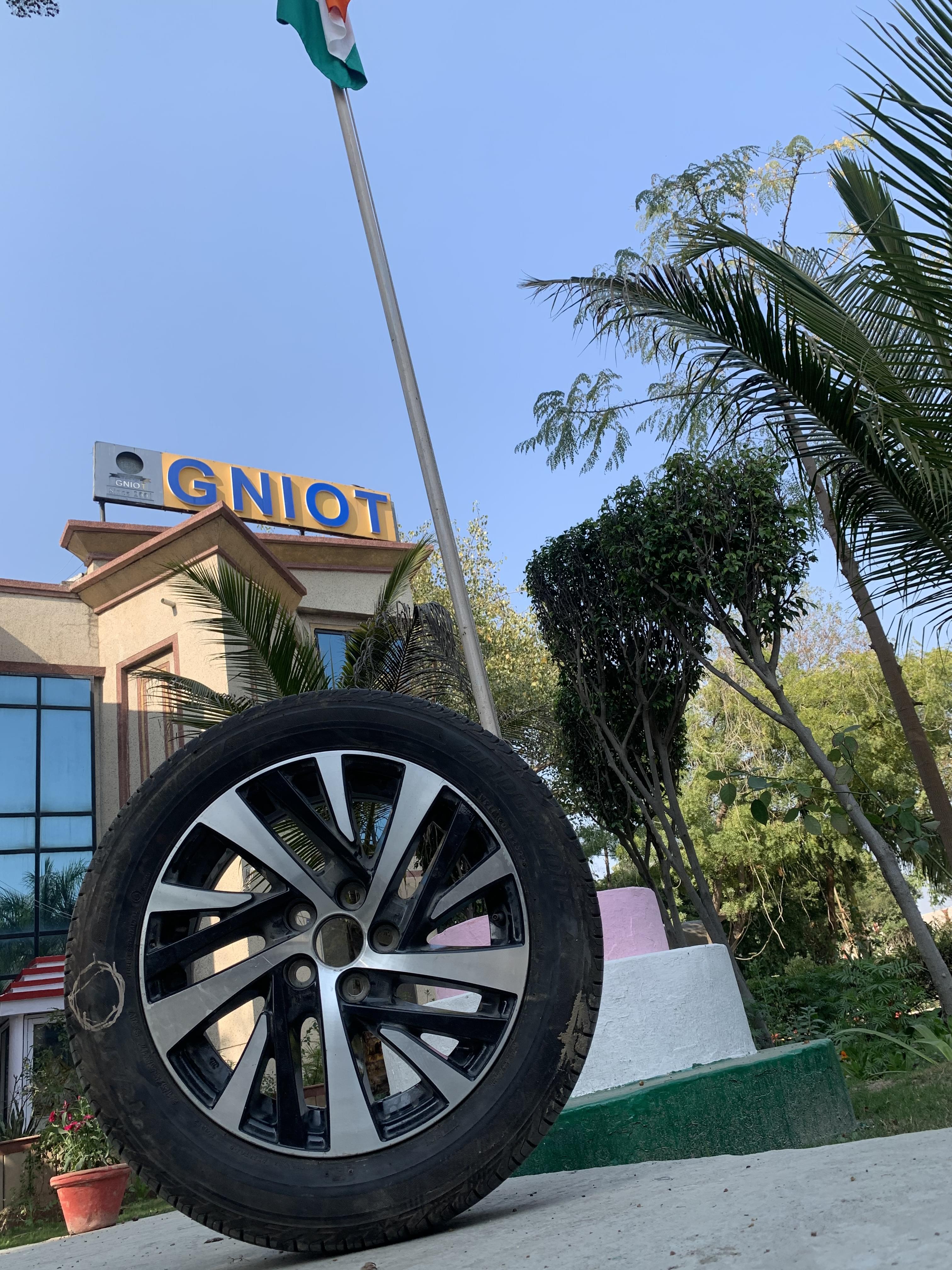 Greater Noida Institute of Technology (Engineering Institute) Infrastructure & Academic Building photo 6