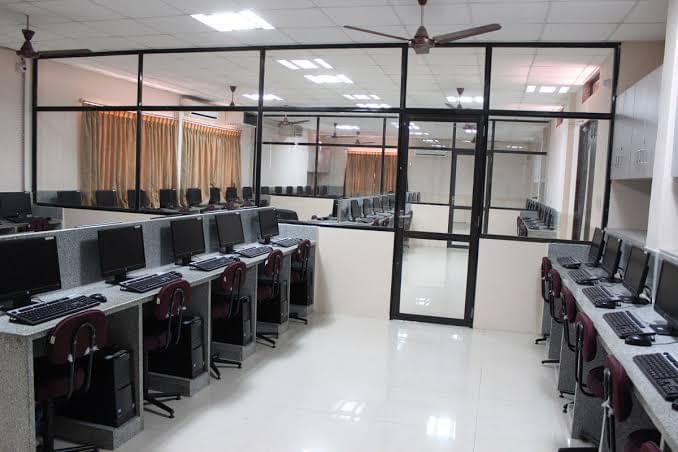 R.N.G. Patel Institute of Technology Bardoli General photo (1) by Jay Katariya Nareshbhai