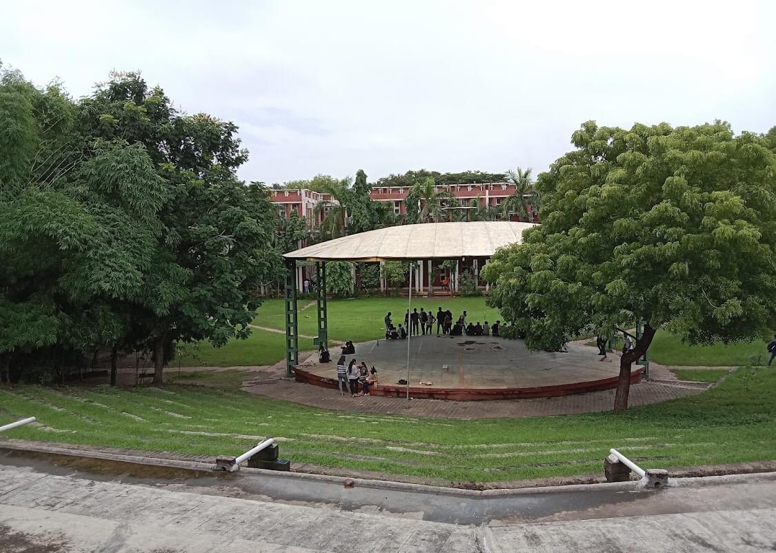 SCET Surat Campus photo (8) by Neel Avaiya