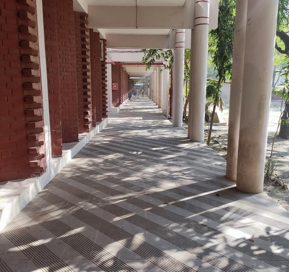 SCET Surat Campus photo (10) by Neel Avaiya