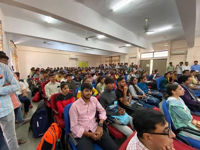 Government Engineering College Bhavnagar General photo (3) by Vaja Dharmik