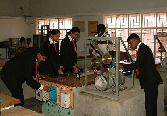 Vinayaka Mission Kirupananda Variyar Engineering College Salem Facilities & Labs photo (15) by Sharmi