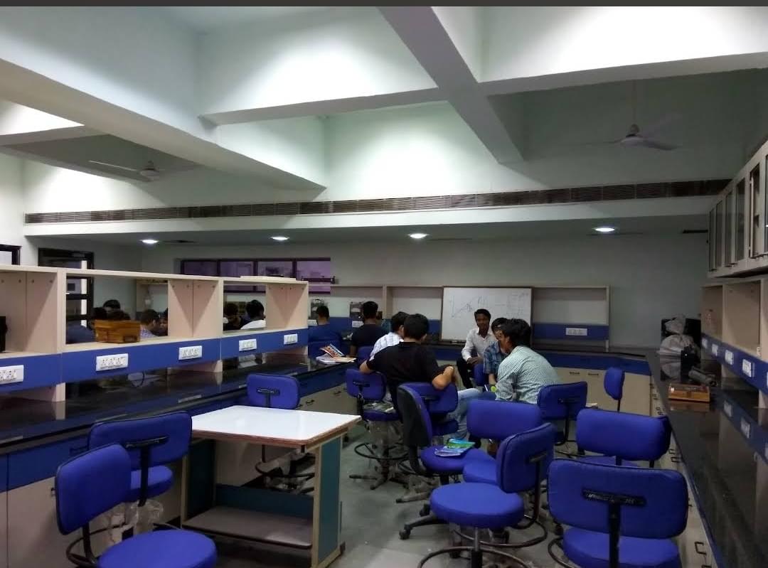 USICT Infrastructure & Academic Building photo (11) by Saurabh kumar