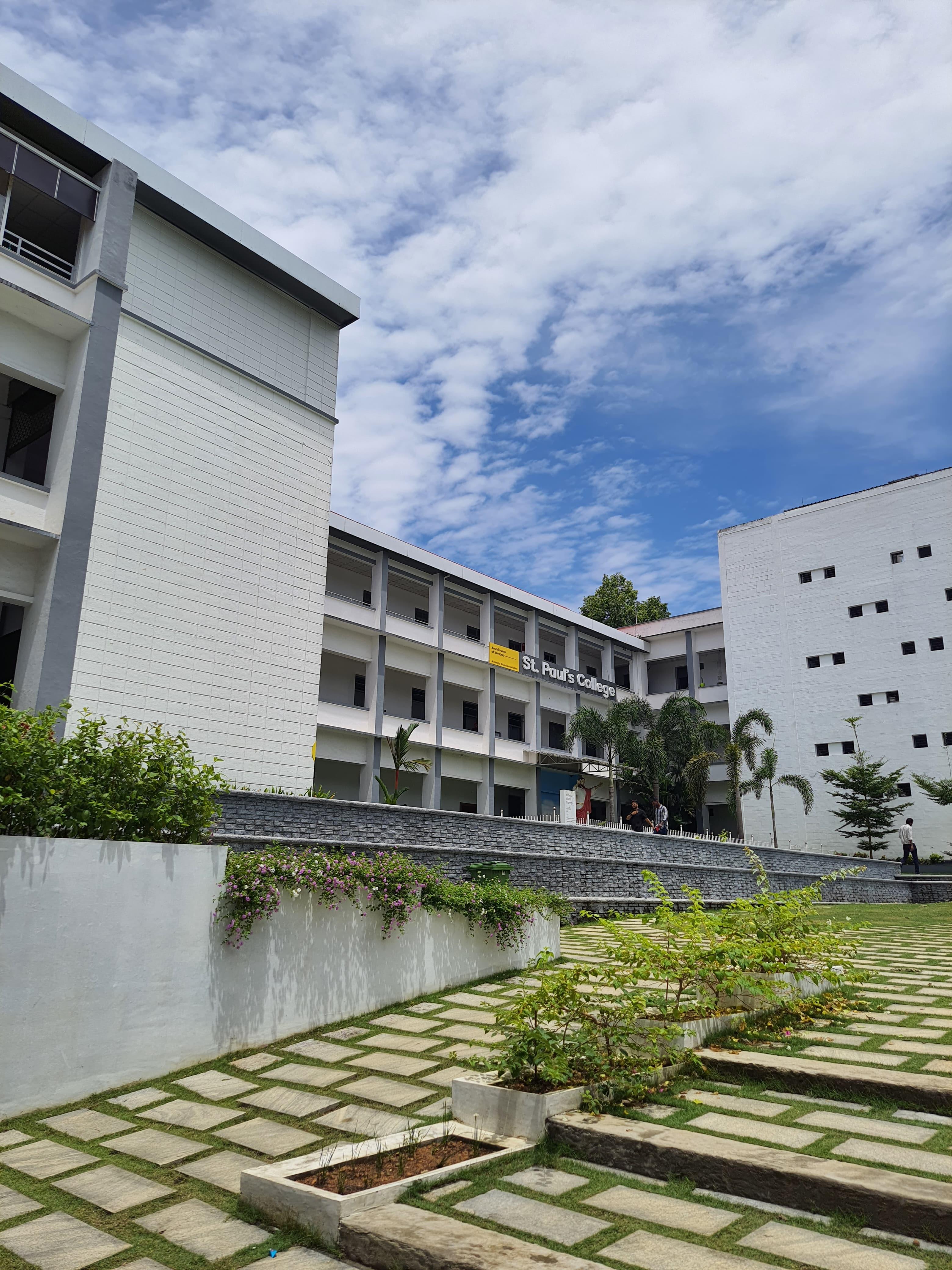 St. Paul's College Ernakulam General photo (4) by Catharin Johnson