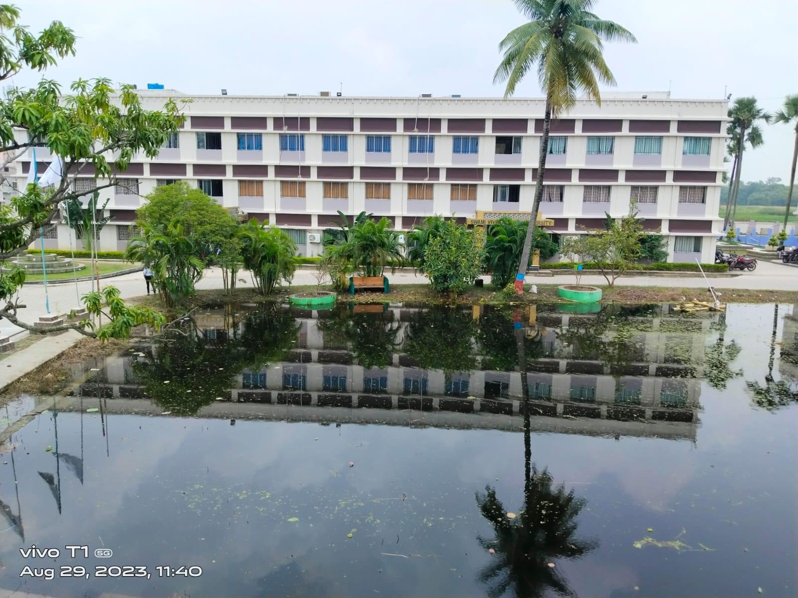 Swami Vivekananda University Kolkata Campus photo (14) by Akash Dolui