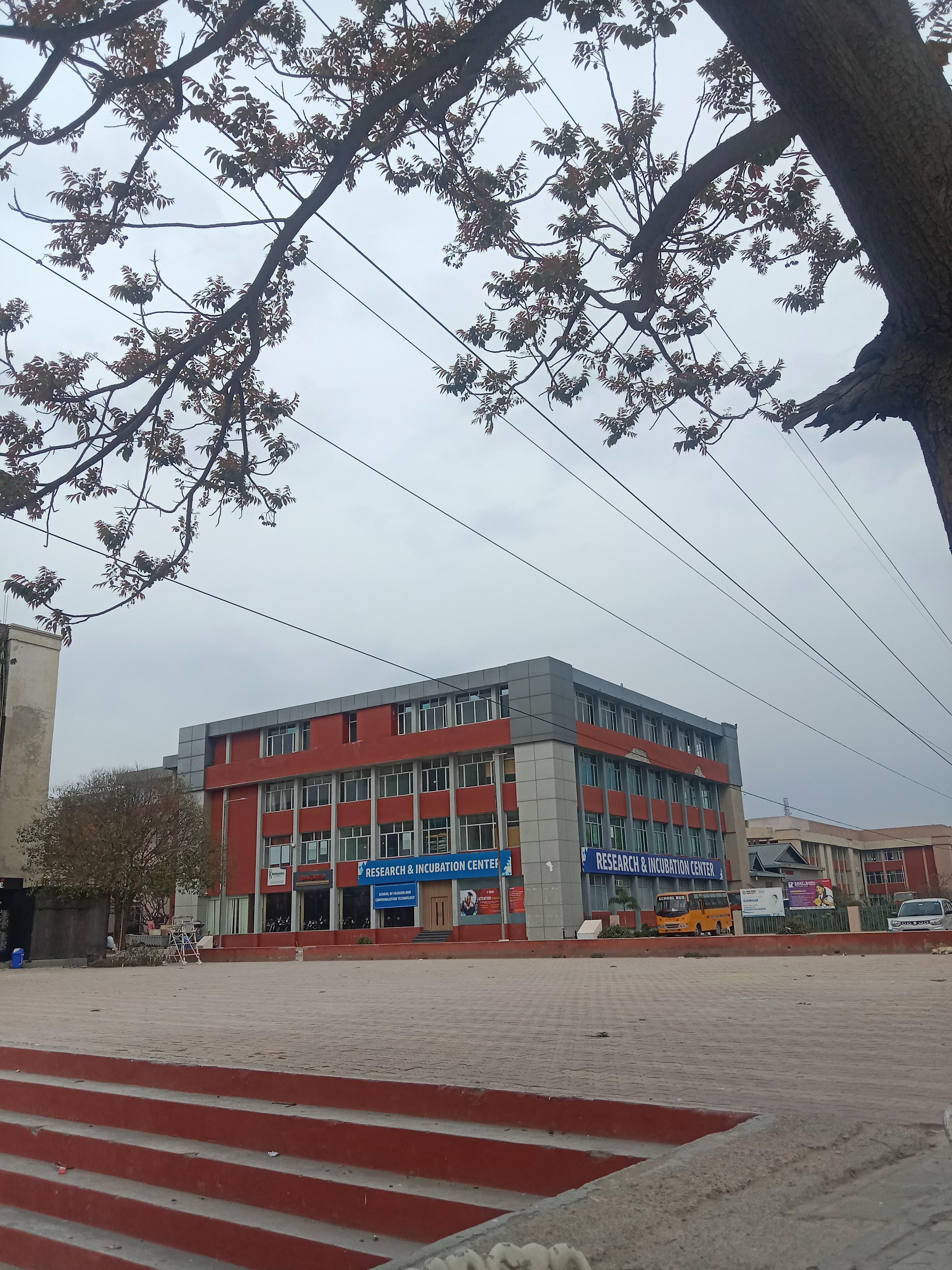 Rayat Bahra University Mohali Campus photo (17) by Mohit