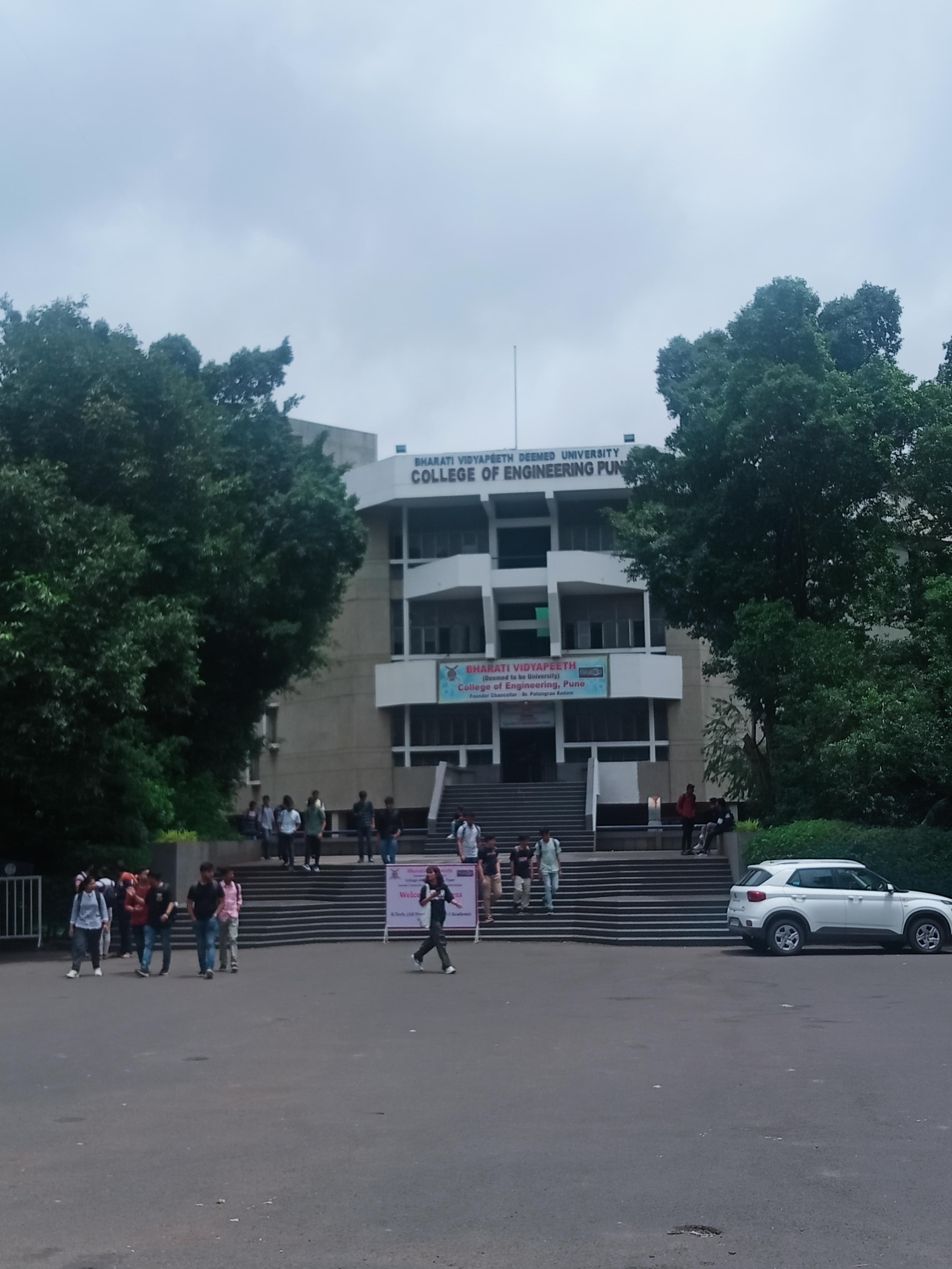 Bharati Vidyapeeth Infrastructure & Academic Building photo (16) by Rishabh Kumar