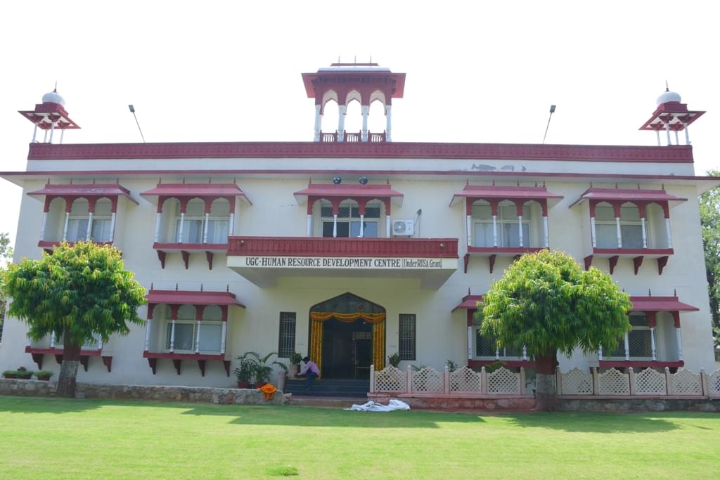 University Commerce College, University of Rajasthan Jaipur Infrastructure & Academic Building photo 1