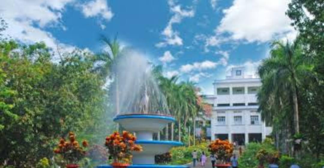 Christ College Irinjalakuda Thrissur Infrastructure & Academic Building photo (14) by Christin George Lalson