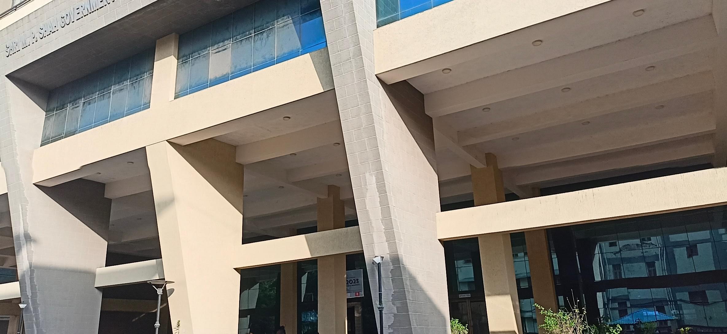 M.P Shah Government Medical College Jamnagar Campus photo 3